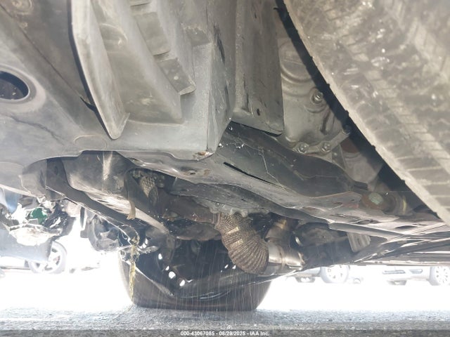 Nissan Rogue 2015 5N1AT2MT7FC926863 Image 16