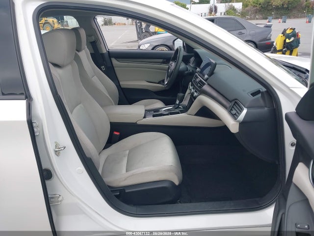 1HGCV1F13JA263147 Honda l15be