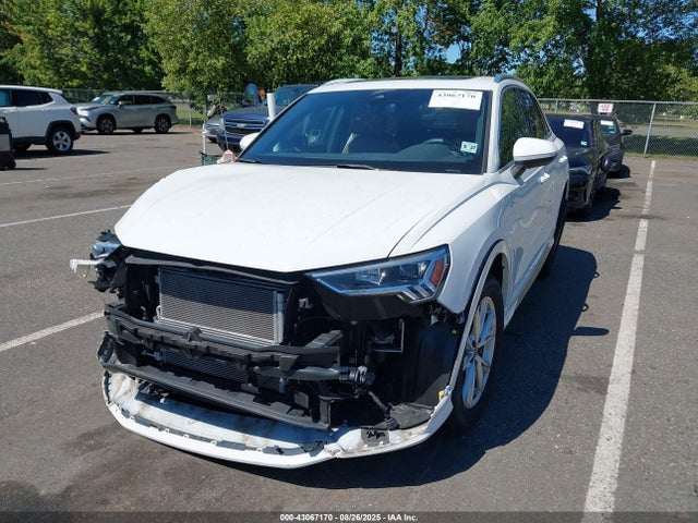 2023 AUDI Q3 WA1DECF31P1032007 Photo 1