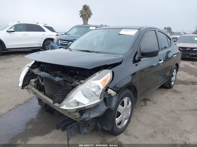 3N1CN7AP8FL955999 Nissan Versa