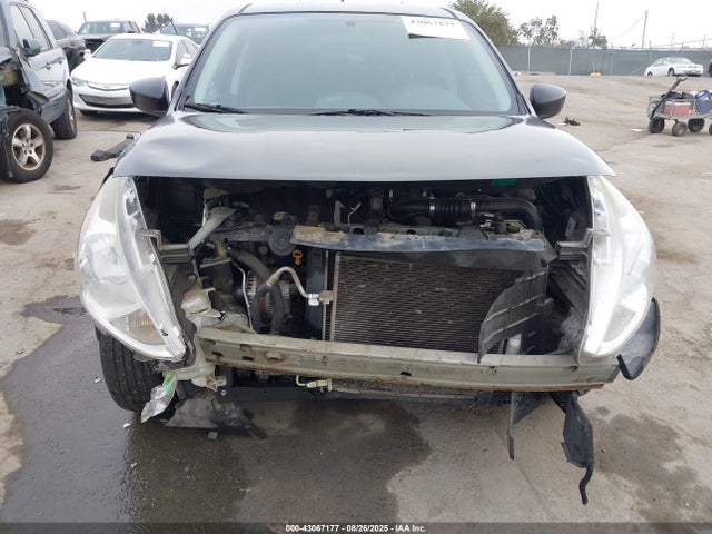 3N1CN7AP8FL955999 Nissan Versa