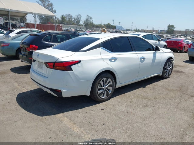 Nissan 2020 2020 1N4BL4BV5LC165776 Image 4
