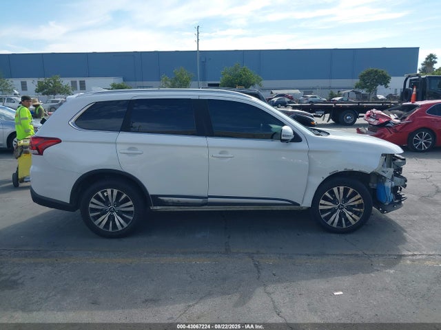 Mitsubishi mivec 2019 JA4AZ3A33KZ006579 Image 14