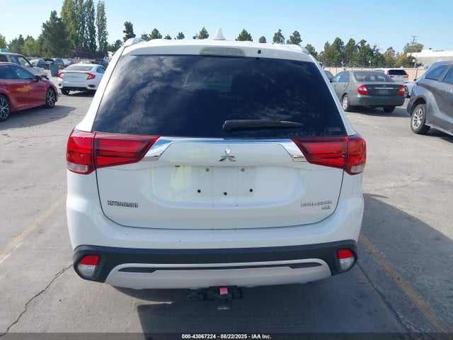 Mitsubishi mivec 2019 JA4AZ3A33KZ006579 Image 17