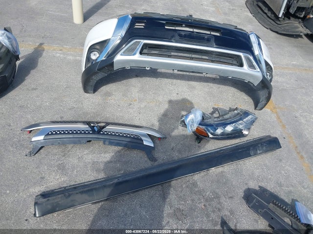 Mitsubishi mivec 2019 JA4AZ3A33KZ006579 Image 12