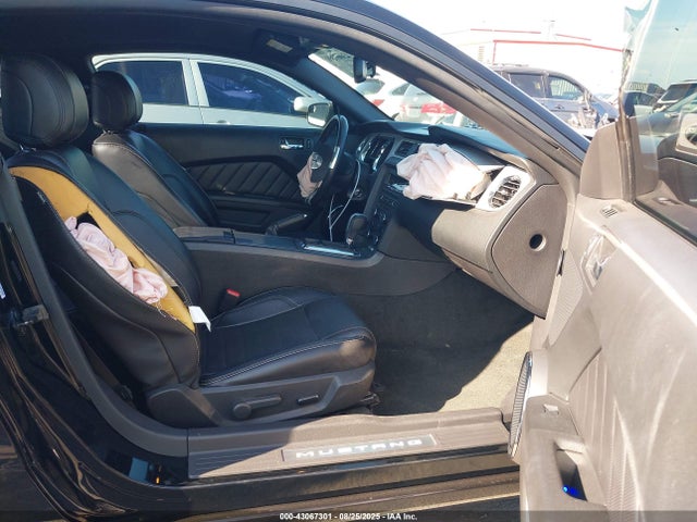 1ZVBP8AM6E5327532 Ford 2014