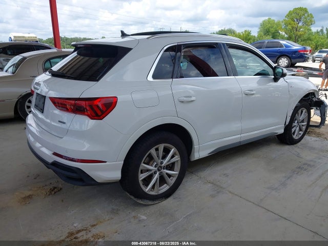 2023 AUDI Q3 WA1DECF32P1044196 Photo 3