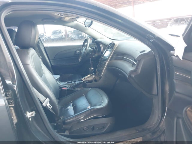 Chevrolet lkw 2015 1G11F5SL3FF178099 Image 5
