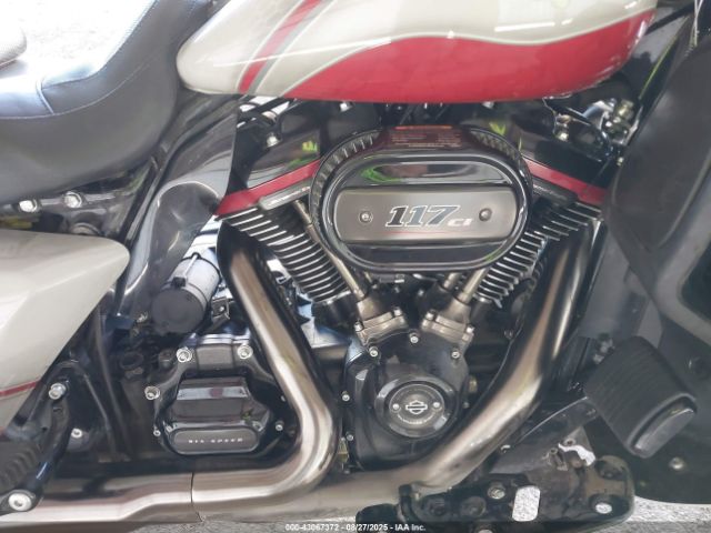 2020 HARLEY-DAVIDSON FLHTKSE 1HD1TEH10LB951683 Photo 7