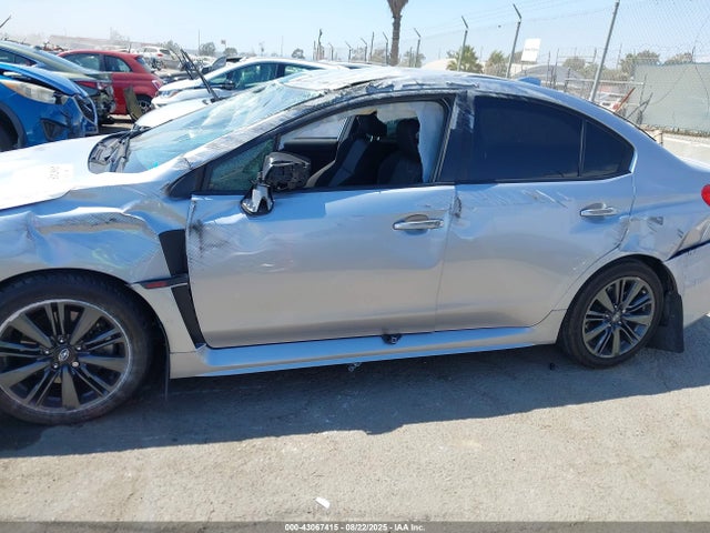 Subaru dib 2017 JF1VA1B66H9833583 Image 14