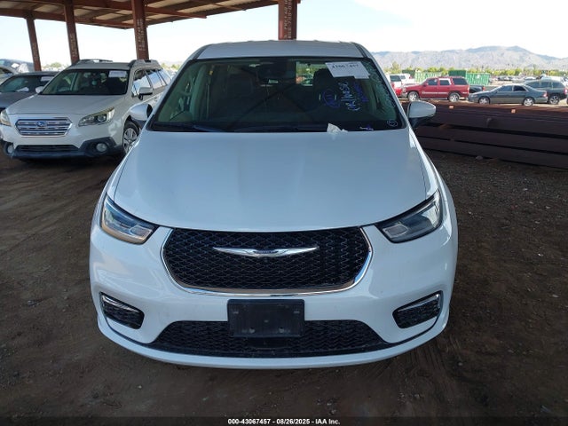 Chrysler Pacifica Hybrid Touring L 2023 2C4RC1L70PR584090 Image 12