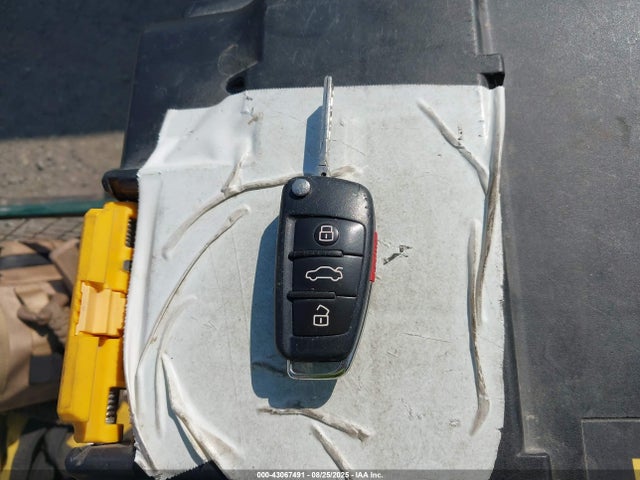 WAUB8GFFXG1054588 Audi A3