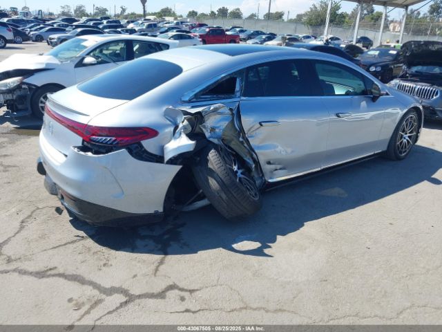 2022 MERCEDES-BENZ EQS 450+ W1KCG2DB2NA005479 Photo 3