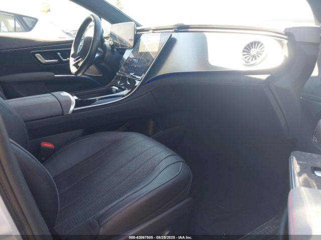 2022 MERCEDES-BENZ EQS 450+ W1KCG2DB2NA005479 Photo 4