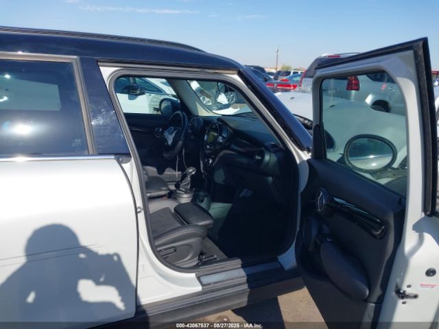 2018 MINI HARDTOP WMWXU3C59J2F51335 Photo 4