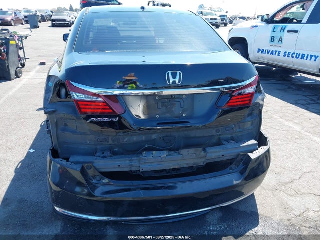 1HGCR2F77GA236055 Honda k24w1
