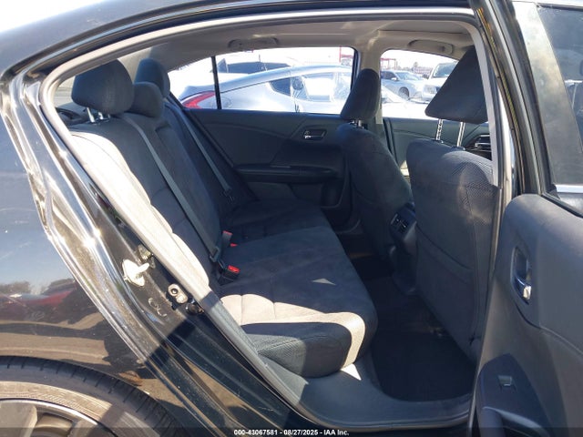 1HGCR2F77GA236055 Honda k24w1