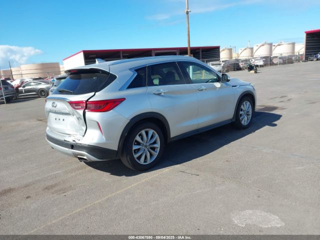 2019 INFINITI QX50 3PCAJ5M16KF104739 Photo 3