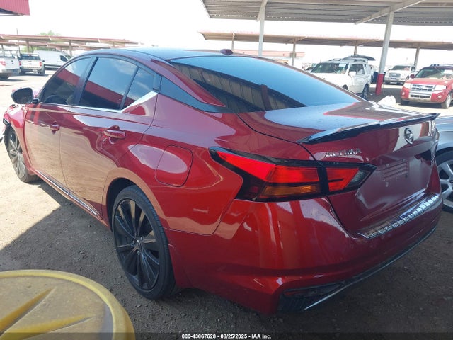 Nissan 2019 2019 1N4BL4CV3KC204202 Image 3