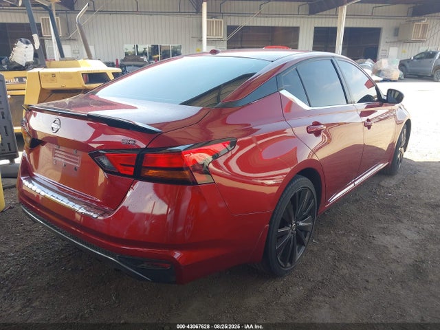 Nissan 2019 2019 1N4BL4CV3KC204202 Image 4
