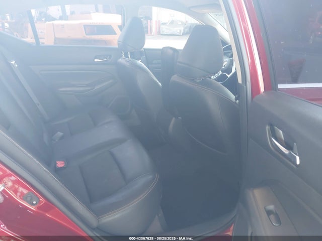 Nissan 2019 2019 1N4BL4CV3KC204202 Image 8