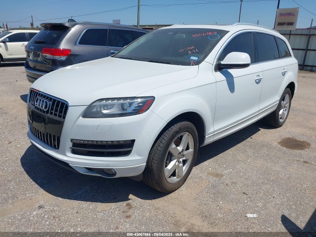 2014 AUDI Q7 WA1LGAFE6ED020992 Photo 1