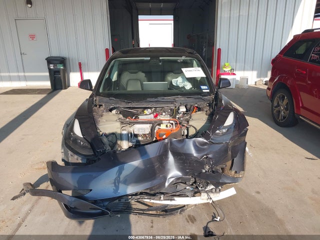 5YJ3E1EA9PF486163 Tesla MODEL 3