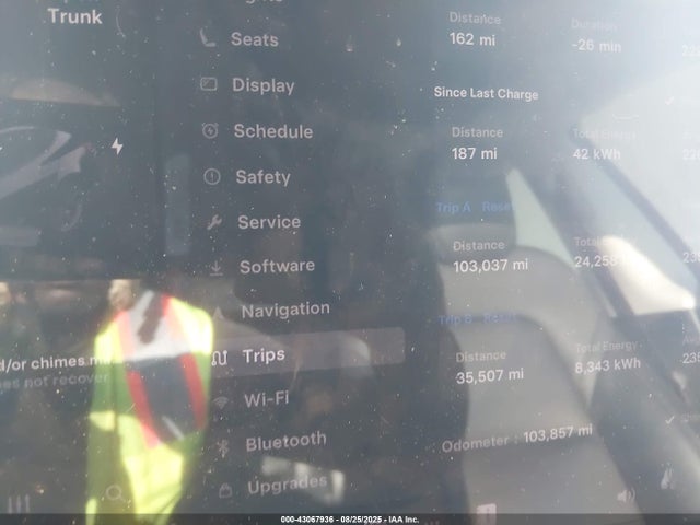 5YJ3E1EA9PF486163 Tesla MODEL 3
