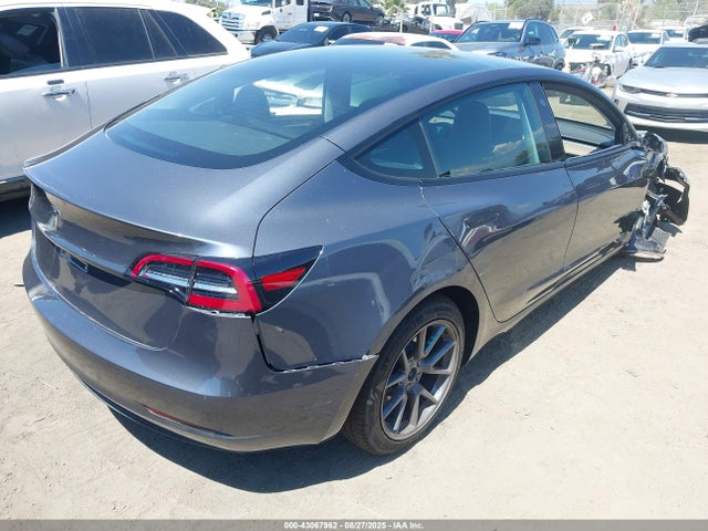 2023 TESLA MODEL 3 5YJ3E1EA2PF435538 Photo 3
