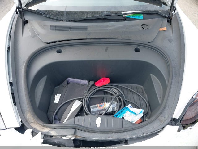 Tesla MODEL 3 2021 5YJ3E1EA5MF051636 Image 10