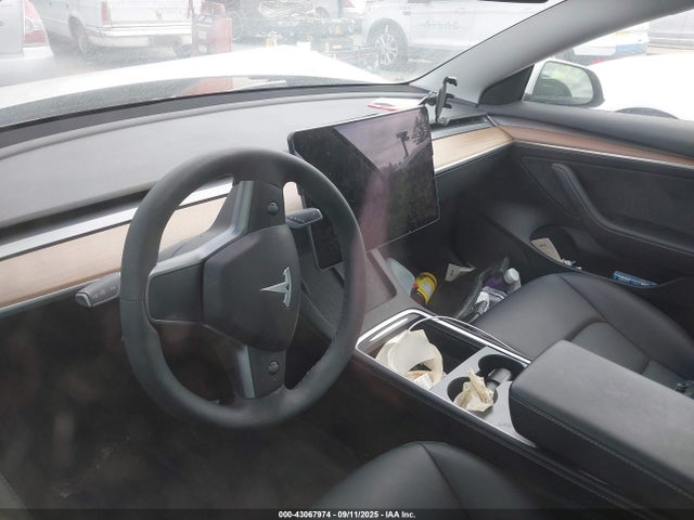 Tesla MODEL 3 2021 5YJ3E1EA5MF051636 Image 16