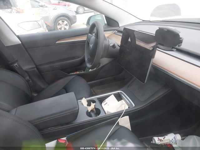 Tesla MODEL 3 2021 5YJ3E1EA5MF051636 Image 5
