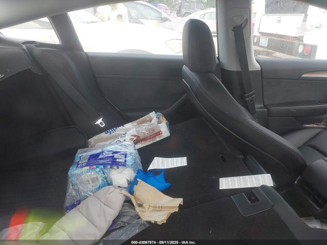 Tesla MODEL 3 2021 5YJ3E1EA5MF051636 Image 8