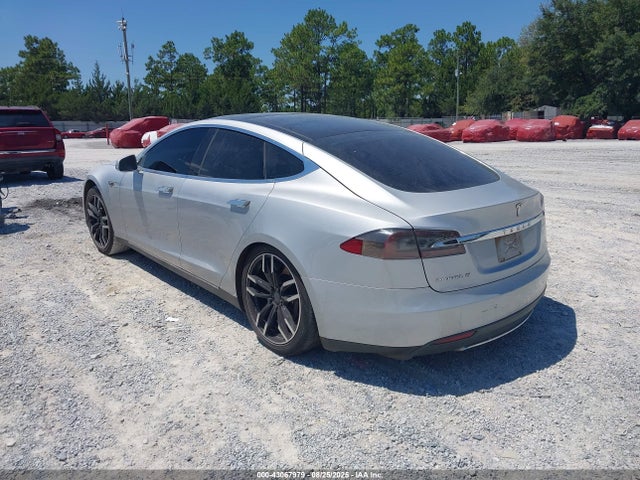 2013 TESLA MODEL S 5YJSA1DP8DFP06434 Photo 2