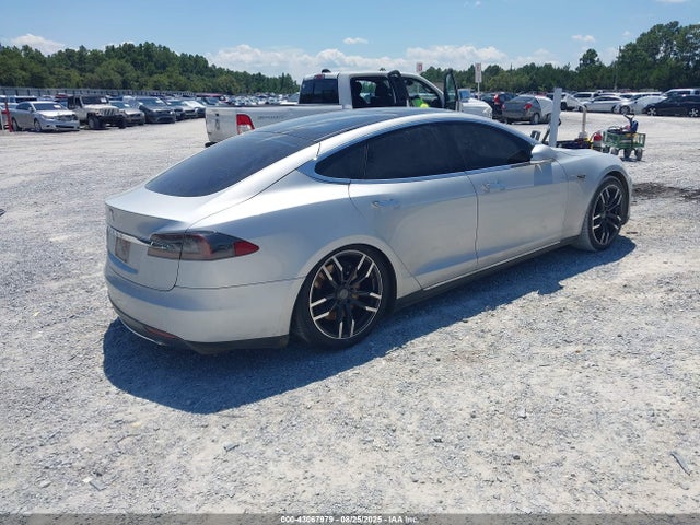 2013 TESLA MODEL S 5YJSA1DP8DFP06434 Photo 3