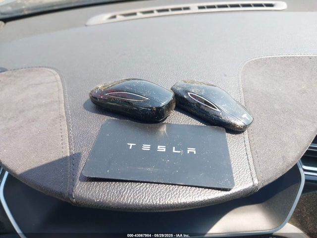 Tesla MODEL S 2014 5YJSA1H26EFP63831 Image 11