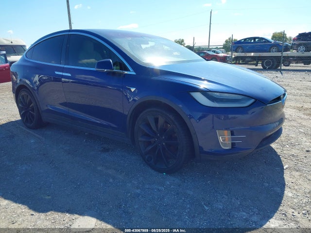 2020 TESLA MODEL X 5YJXCAE27LF246426 Photo 0
