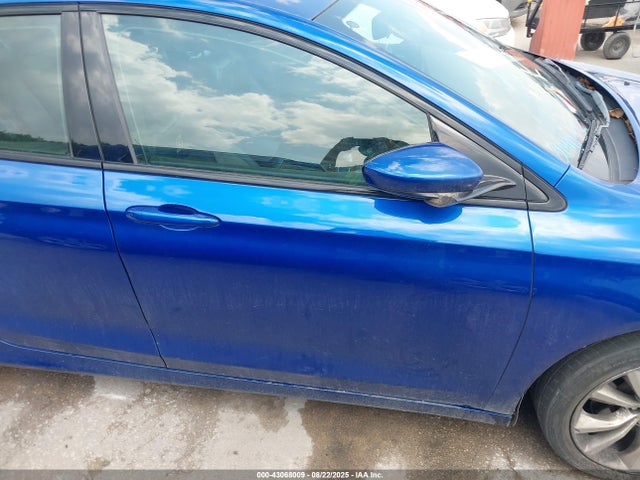 1C3CCCDG0FN636625 Chrysler 2015