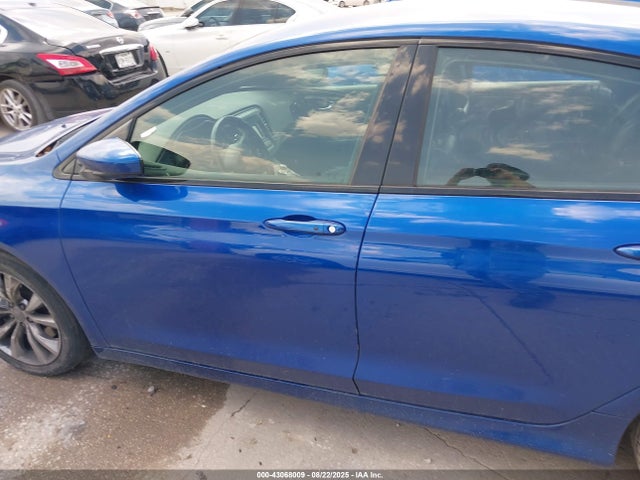 1C3CCCDG0FN636625 Chrysler 2015