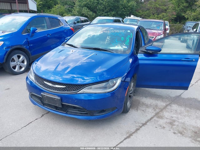 1C3CCCDG0FN636625 Chrysler 2015