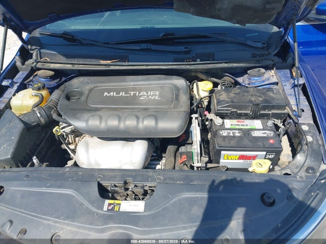 1C3CCCAB6GN139184 Chrysler 200
