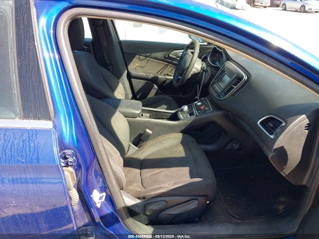 1C3CCCAB6GN139184 Chrysler 200