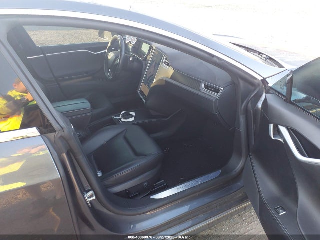 2016 TESLA MODEL S 5YJSA1E20GF134010 Photo 4