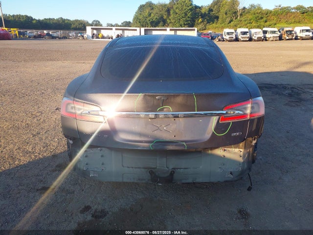 2016 TESLA MODEL S 5YJSA1E20GF134010 Photo 5