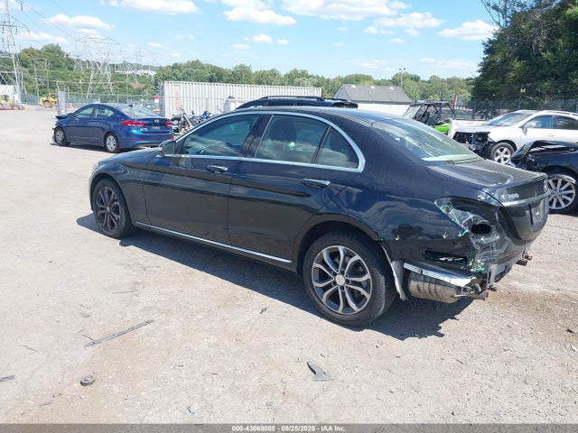 55SWF4KB9FU023915 Mercedes-Benz C-Class