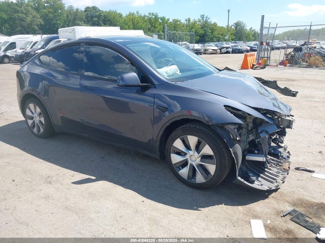 2022 TESLA MODEL Y 7SAYGDEEXNF401447 Photo 0