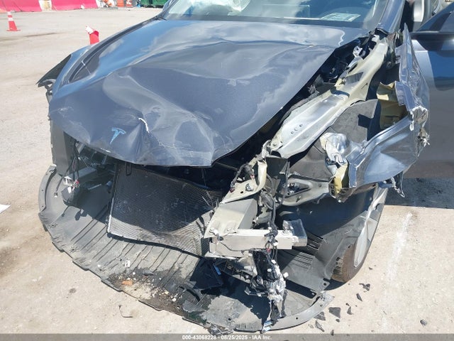 2022 TESLA MODEL Y 7SAYGDEEXNF401447 Photo 5