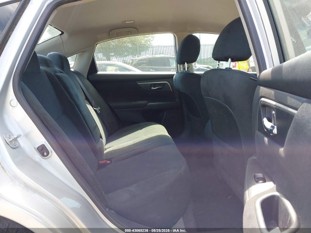 Nissan Altima 2015 1N4AL3AP4FN356137 Image 8