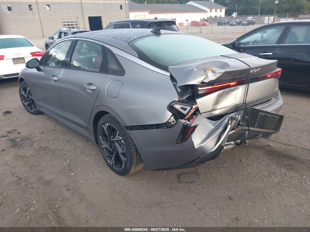 KNAG64J75S5366622 KIA K5 Gt-line