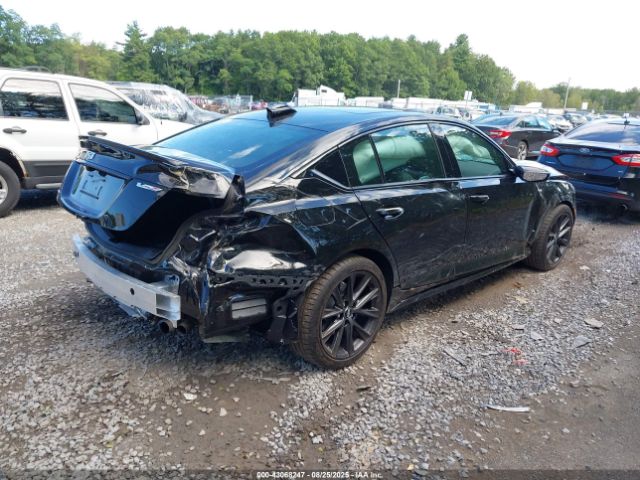 2025 CADILLAC CT5-V 1G6DV5RW3S0112322 Photo 3